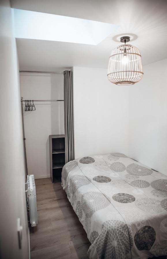 Superbe Appartement Avec Terrasse Au Calme Ernée Dış mekan fotoğraf